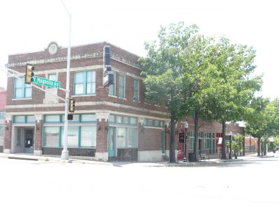701 Magnolia 2011
