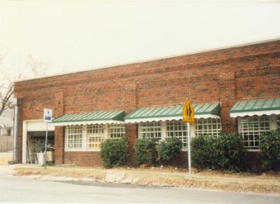 1001 Magnolia east side 1995
