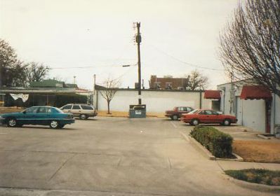 1057 Magnolia parking 1995
