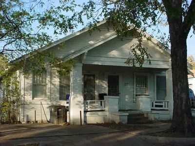 1100 Arlington 2003

