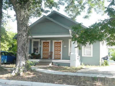 1100 Arlington 2011
