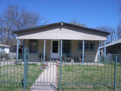 1118 Hawthorne 2010
