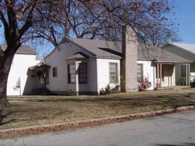 1124 Jessamine 2003
