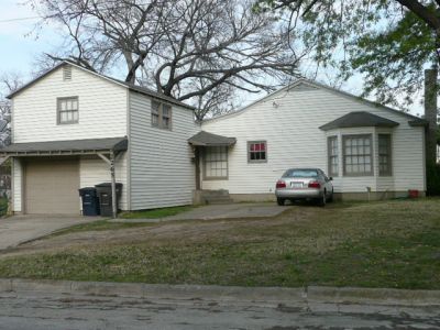 1124 Jessamine garage 2008
