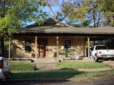 1208 Arlington 2003
