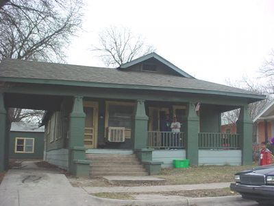 1208 Hawthorne 2003
