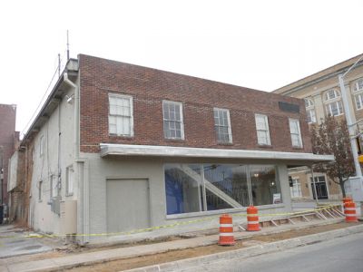 1208 Magnolia side 2009
