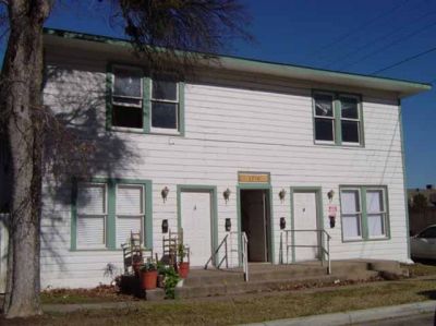 1216 Park Place 2003
