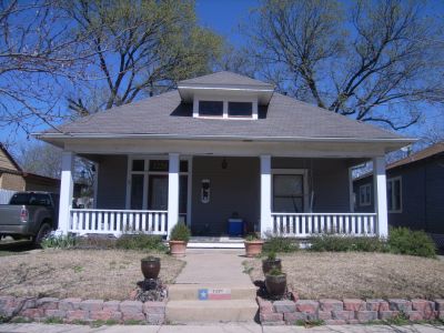 1220 Hawthorne 2010

