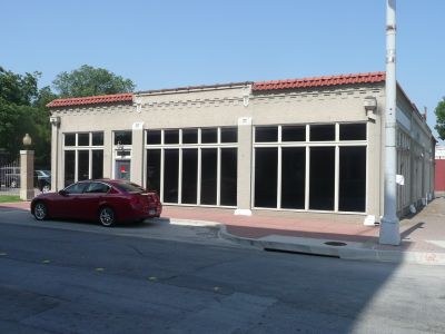 1251 Magnolia side 2011
