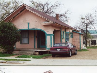 1302 Fairmount 2000
