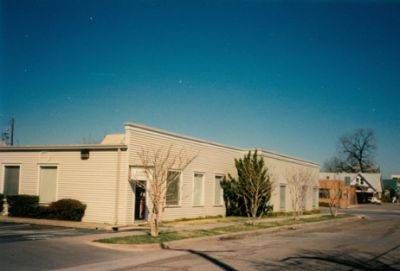 1305 Magnolia side 1995
