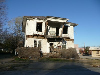 1308 Alston 2007
Unable to find a buyer, 
was demolished for safety.
