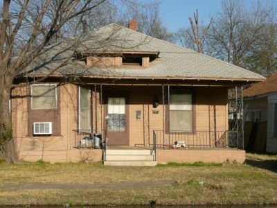 1315 Lake 2008
