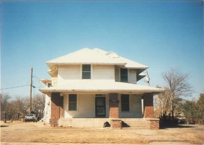 1320 Lipscomb 1995
