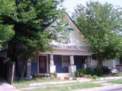 1323 Washington 2005

