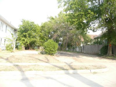 1325 Fairmount 2009 September
