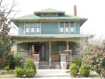 1326 Adams 2009
