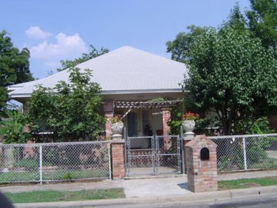 1327 Washington 2005
