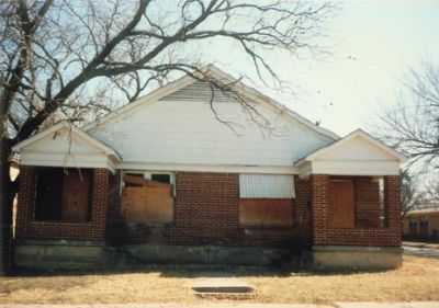 1329 Alston 1995
1930's duplex moved in, date unknown
