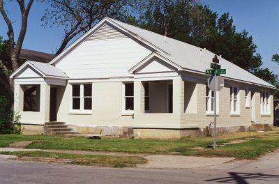 1329 Alston 2000
