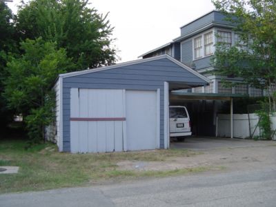 1330 6th garage 2005
