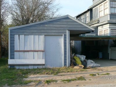 1330 6th garage 2008
