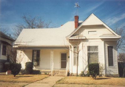 1400 Henderson 1995
