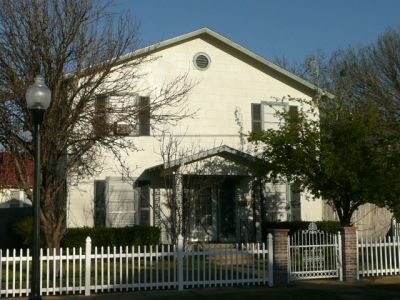 1401 Lake 2008
