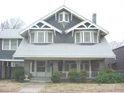 1404 Adams 2002
