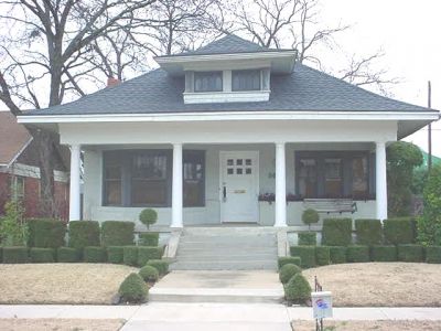 1405 Adams 2002
