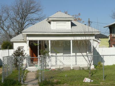 1410 Lake 2008
