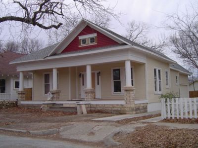 1412 Henderson 2006
