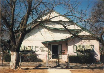 1414 Lipscomb 1995
Used as a nursery school
