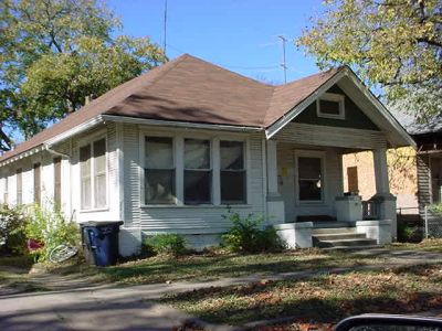 1416 Henderson 2003
