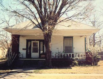 1425 6th 1995
