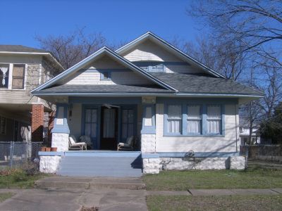 1425 Henderson 2010

