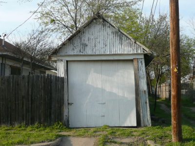 1425 Lake garage 2008 March
