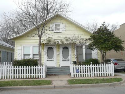 1456 Allen 2011
