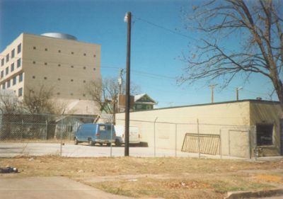 1501 Magnolia parking 1995
