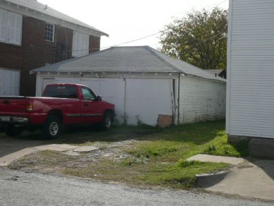 1501 Morphy garage 2008
