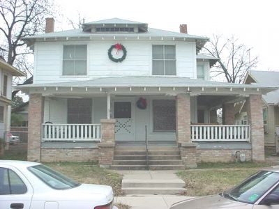 1505 Adams 2002
