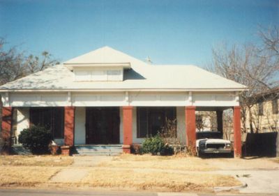 1508 Lipscomb 1995
