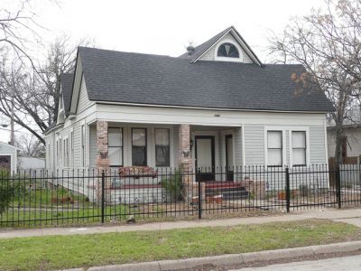 1512 Lipscomb 2010
