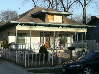 1513 Adams 2008
