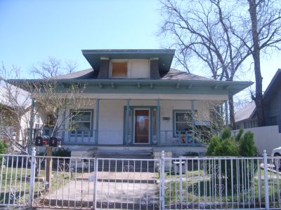 1513 Adams 2010
