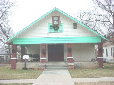 1516 Adams 2002
