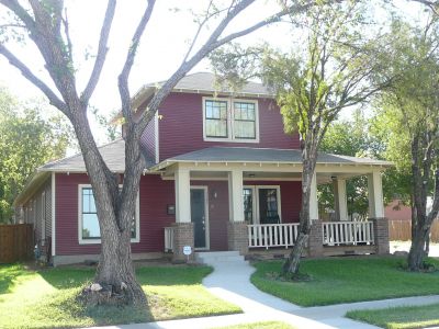 1527 Alston 2011
