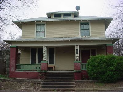 1600 Lake 2003
