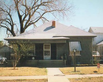 1601 6th 1995
